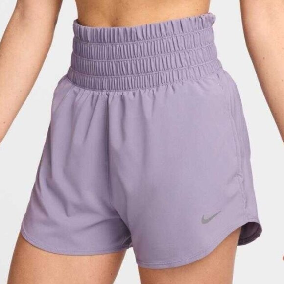 Nike One Women's Dri-FIT Ultra High-Waisted 3" Brief-Lined Training Shorts NEW L - Picture 1 of 14
